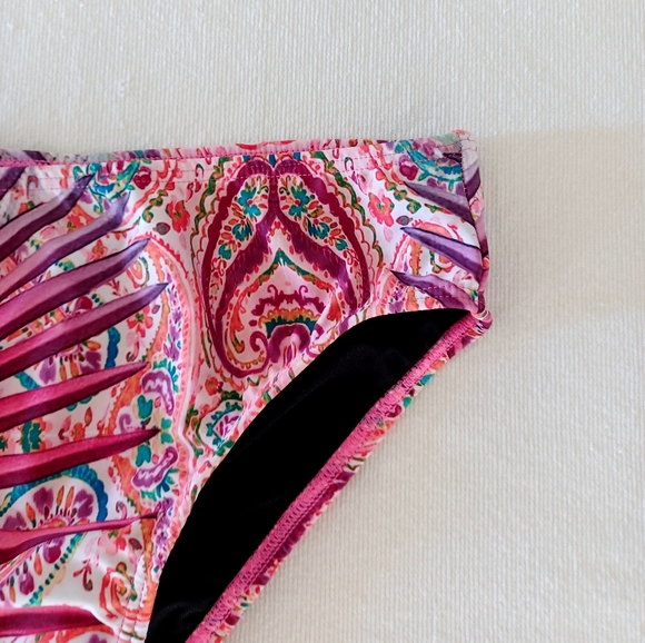 Venus Tropical Floral & Snake Skin Print Bikini Bottom, size 4 - Picture 4 of 9